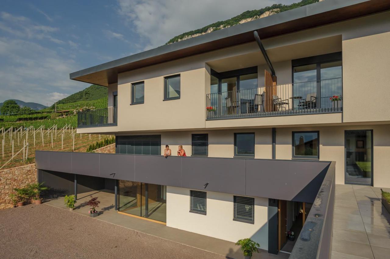 Tholr - Ferienwohnungen - Tramin แตร์เมโน ภายนอก รูปภาพ